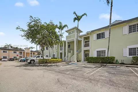 373 NE 26th Pl #102, Homestead, FL 33033