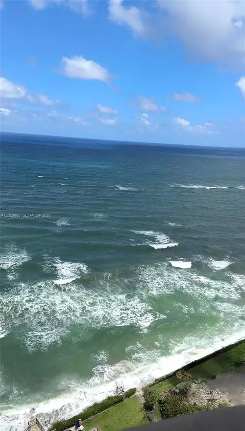 5380 N Ocean Dr #18B, Singer Island, FL 33404