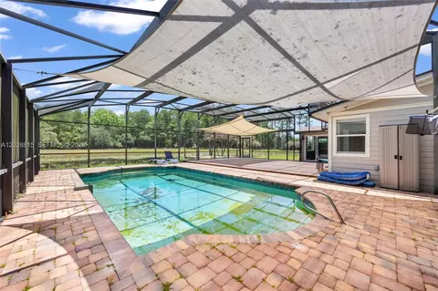 Exterior - 4125 Rambler Ave, Saint Cloud, FL 34772 photo 5 of 8
