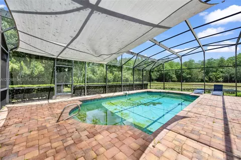 Exterior - 4125 Rambler Ave, Saint Cloud, FL 34772 photo 4 of 8