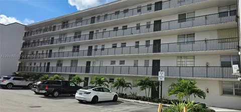 14170 SW 84th St #402-F, Miami, FL 33183