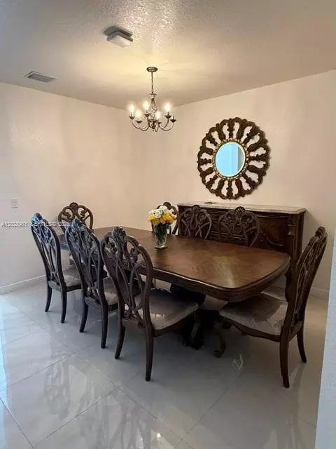 Dining - Undisclosed, Hialeah, FL 33018 photo 1 of 1