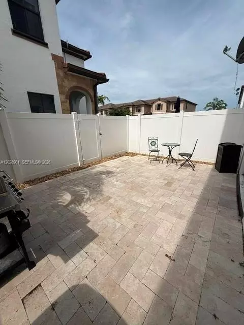 Exterior - Undisclosed, Hialeah, FL 33018 photo 1 of 4