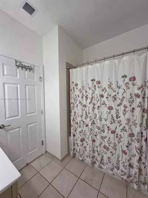 Other - Undisclosed, Hialeah, FL 33018 photo 5 of 13