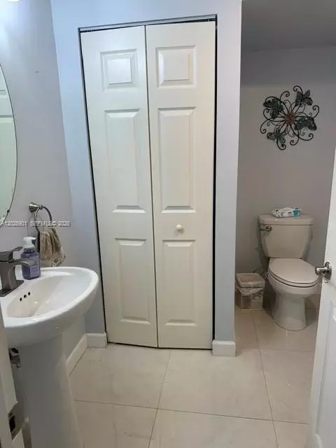 Other - Undisclosed, Hialeah, FL 33018 photo 8 of 13