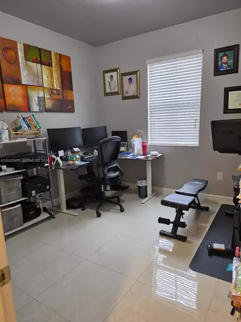 Other - Undisclosed, Hialeah, FL 33018 photo 2 of 13