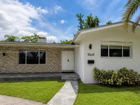 18641 NE 21st Ave, Miami, FL 33179