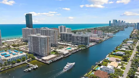 1965 S Ocean Dr #3L, Hallandale Beach, FL 33009