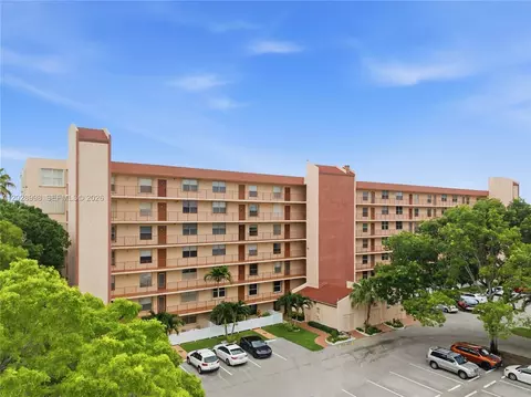 14623 Bonaire Blvd #405, Delray Beach, FL 33446