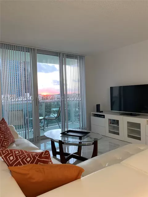 3901 S Ocean Dr #12V, Hollywood, FL 33019