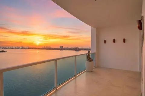 725 NE 22nd St #11E, Miami, FL 33137