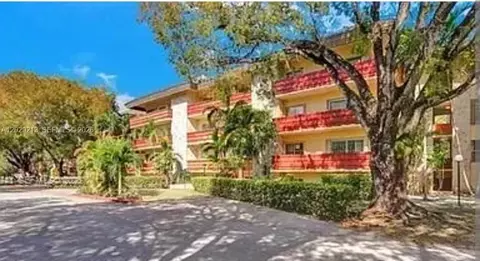 1205 Mariposa Ave #304, Coral Gables, FL 33146