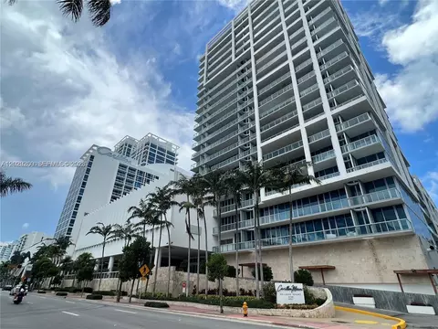6799 Collins Ave #1501, Miami Beach, FL 33141