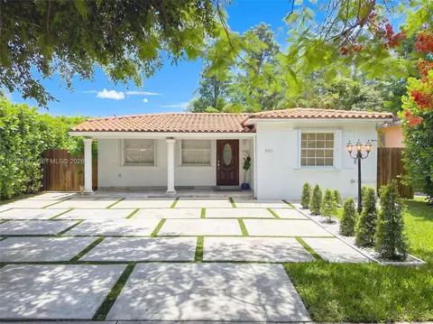 3911 SW 61 Ave, Miami, FL 33155