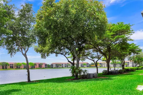 750 SW 138th Ave #202F, Pembroke Pines, FL 33027