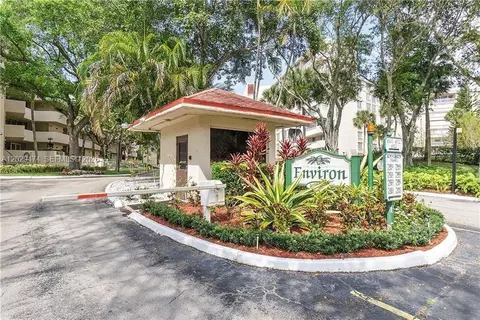 7081 Environ Blvd #242, Lauderhill, FL 33319
