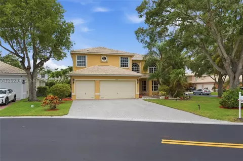 4909 NW 115th Way, Coral Springs, FL 33076