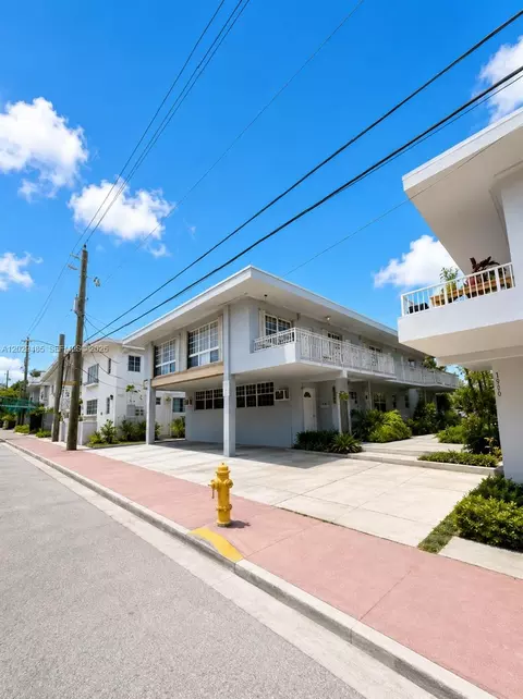 Undisclosed, Miami Beach, FL 33141