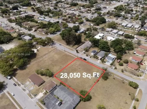 10330 SW 178th St, Miami, FL 33157