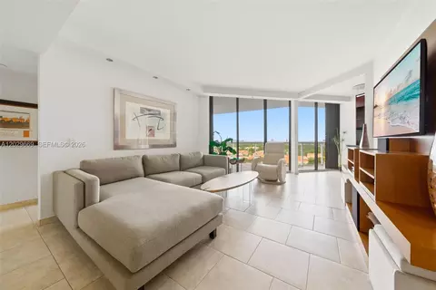 3610 Yacht Club Dr #1115, Aventura, FL 33180