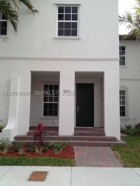 9213 SW 170th Ave, Miami, FL 33196