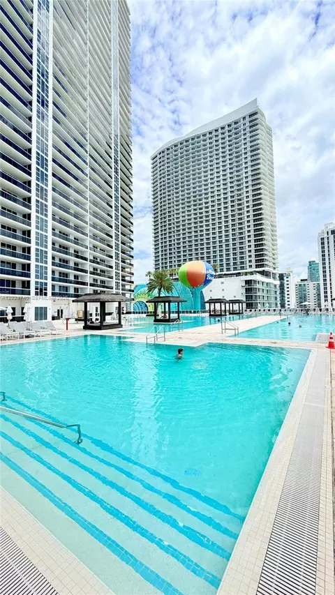 1830 S Ocean Dr #3708, Hallandale Beach, FL 33009