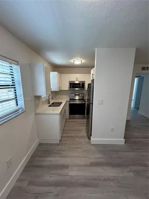 Kitchen - 5960 W 25th Ct #102, Hialeah, FL 33016 photo 1 of 4