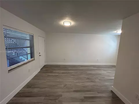 Living - 5960 W 25th Ct #102, Hialeah, FL 33016 photo 4 of 4