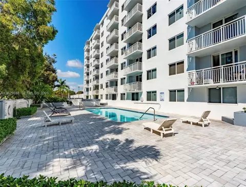 1251 NE 108th St #617, Miami, FL 33161