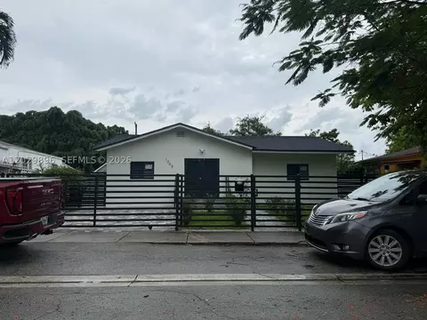 1045 NW 58th Ter, Miami, FL 33127