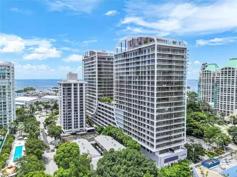 2678 Tigertail Ave #911, Miami, FL 33133