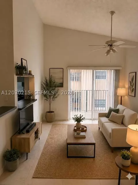 1761 NW 96th Ter #3H, Pembroke Pines, FL 33024