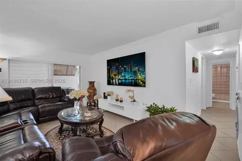 6095 W 18th Ave #S107, Hialeah, FL 33012