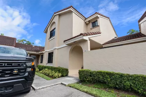 6445 NW 171st St #6445, Hialeah, FL 33015