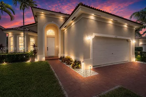 1785 NE 37th Pl, Homestead, FL 33033