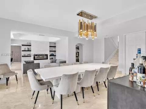Dining - 8052 NW 161st Ter, Miami Lakes, FL 33016 photo 4 of 4