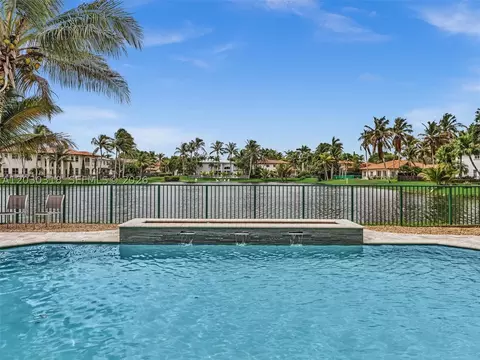 Exterior - 8052 NW 161st Ter, Miami Lakes, FL 33016 photo 5 of 9