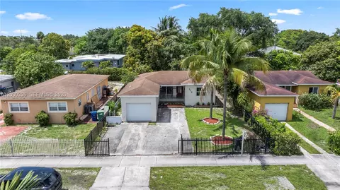 579 NW 119th St, Miami, FL 33168