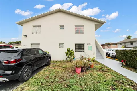 10745 SW 3rd St #6, Sweetwater, FL 33174