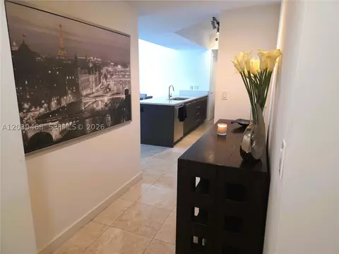 500 Brickell Ave #3105, Miami, FL 33131