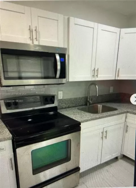 Undisclosed, North Miami Beach, FL 33162