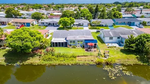 4923 NW 55th Ct, Tamarac, FL 33319