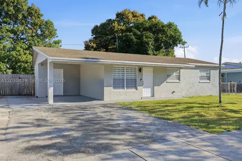 3221 NW 12th Pl, Lauderhill, FL 33311