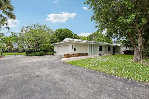 14851 SW 69th Ct, Palmetto Bay, FL 33158
