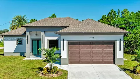 3512 9th St W, Lehigh Acres, FL 33971