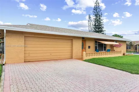 7617 NW 66th Ter, Tamarac, FL 33321