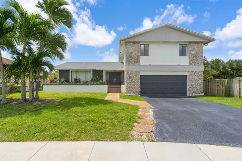 9340 NW 32nd St, Sunrise, FL 33351