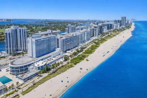 5445 Collins Ave #1506, Miami Beach, FL 33140