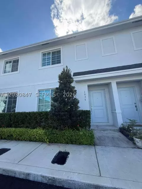 1037 NW 5th St #1037, Florida City, FL 33034
