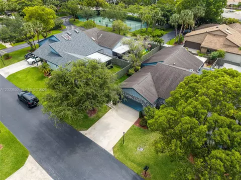 View/Area - 6561 Sutton Ct, Parkland, FL 33067 photo 4 of 4